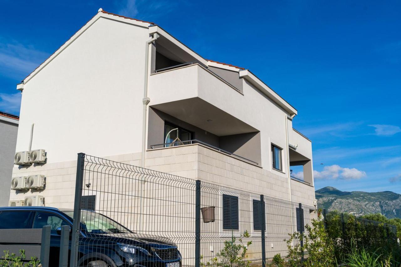 Olive Family House * Mlini