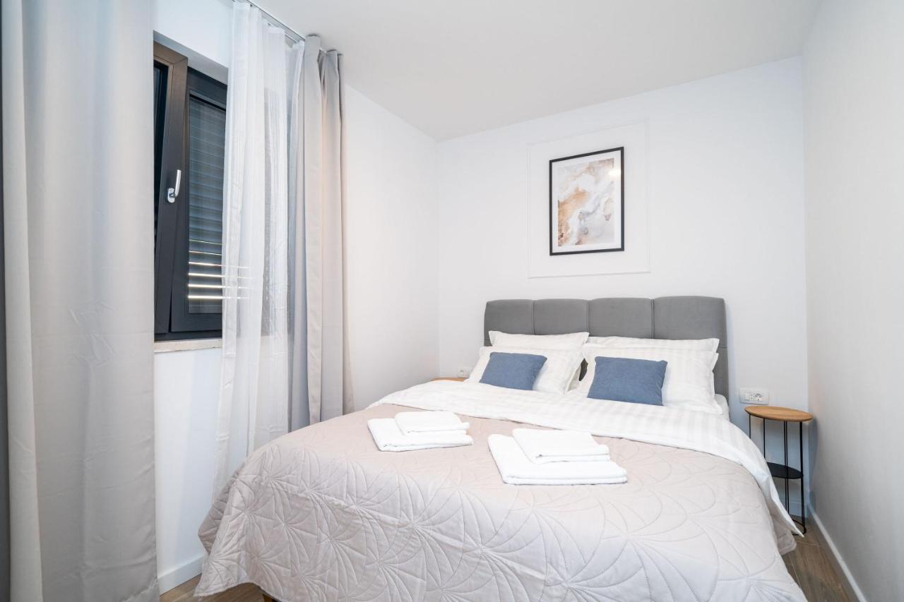 Olive Family House Apartment Mlini